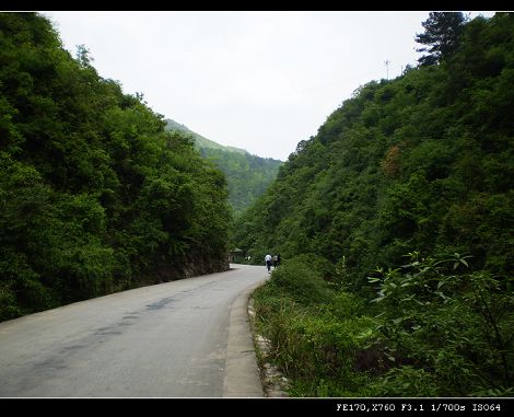 练车到青岩1.jpg 练车到青岩1.jpg