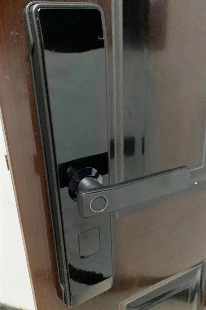 智能锁.jpg