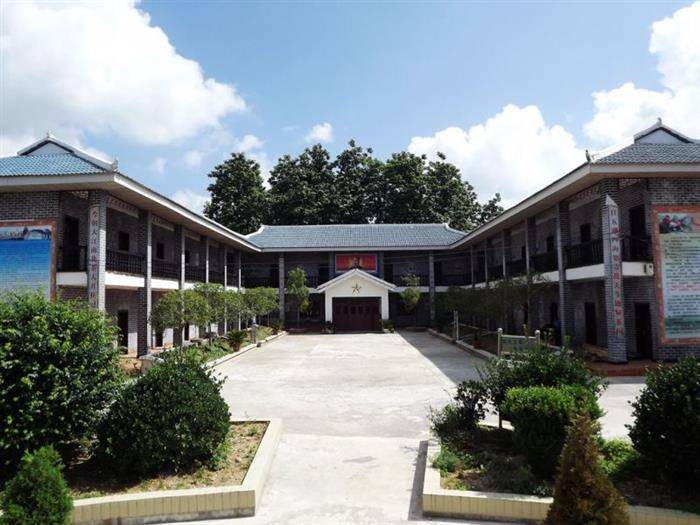上坝茶场场部.jpg