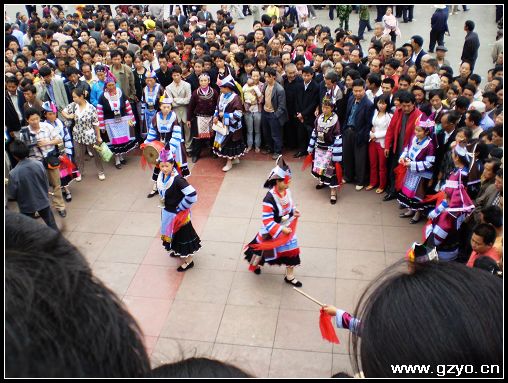 贵阳少数民族的四月八6.jpg 贵阳少数民族的四月八6.jpg