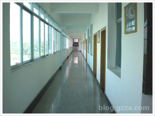 消防驻地掠影8.jpg 消防驻地掠影8.jpg